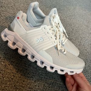 NWOB On Cloud Cloud Swift Shoes